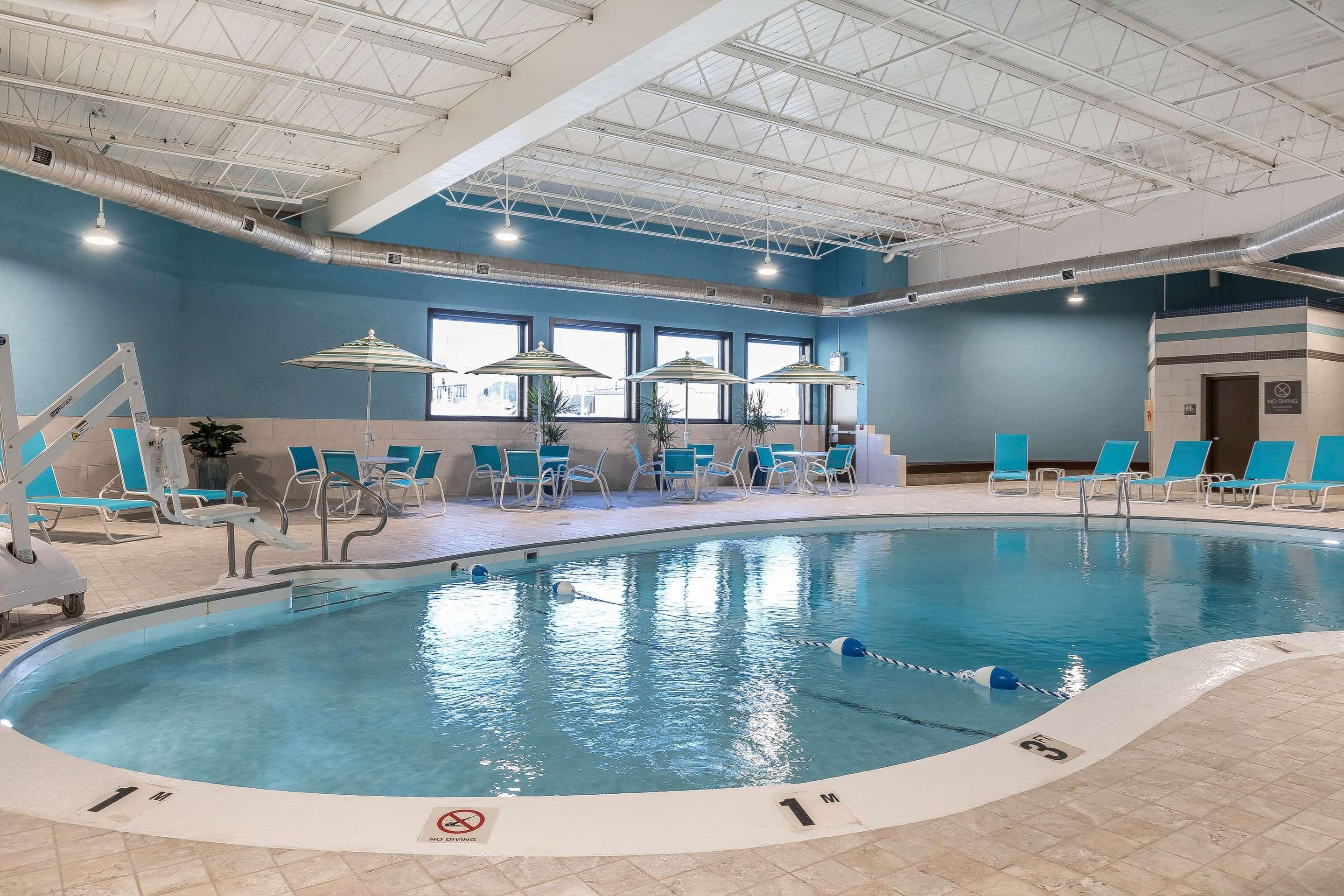 Comfort Inn Bay City - Riverfront Exterior photo