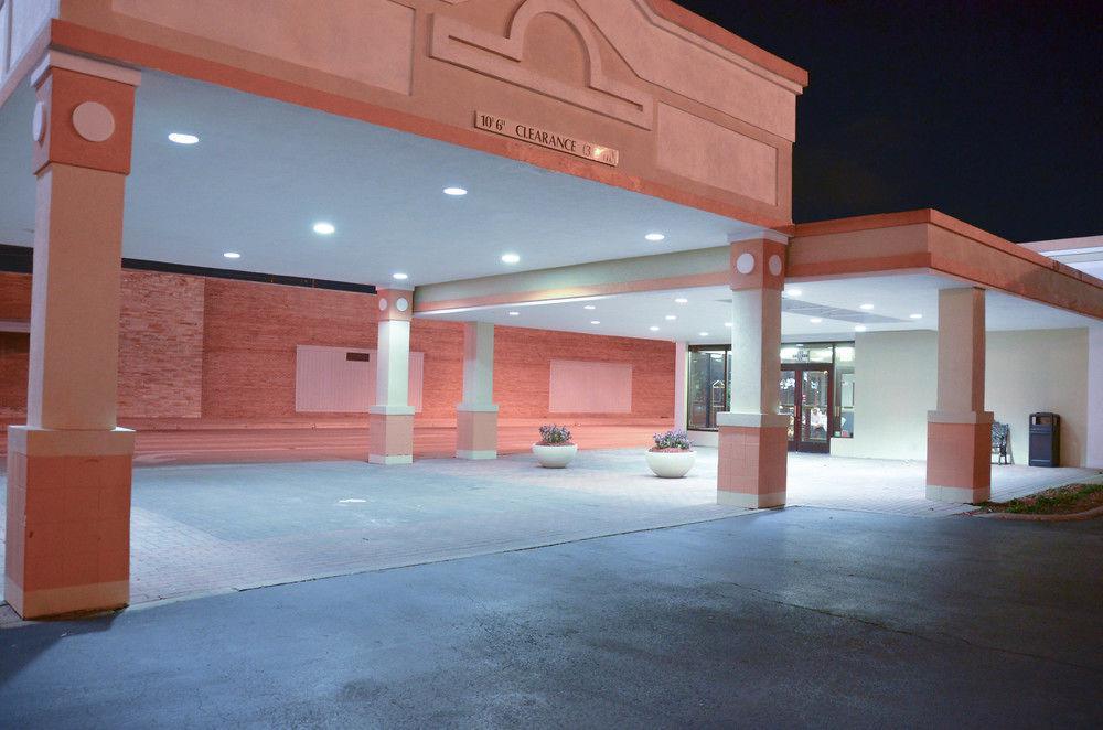 Comfort Inn Bay City - Riverfront Exterior photo