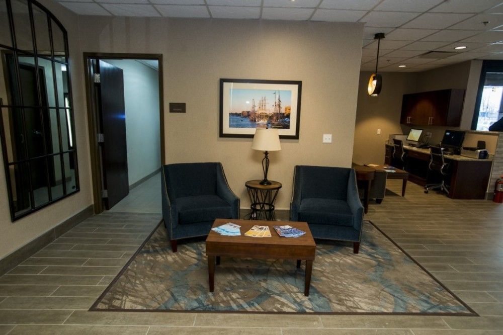 Comfort Inn Bay City - Riverfront Exterior photo